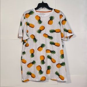 🆑 5/$25 Pineapple T-Shirt